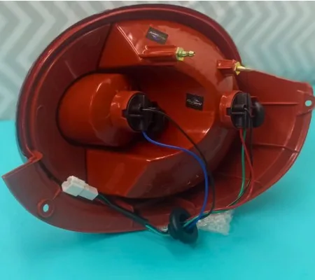 Stop derecho Chevrolet Cronos - Image 2